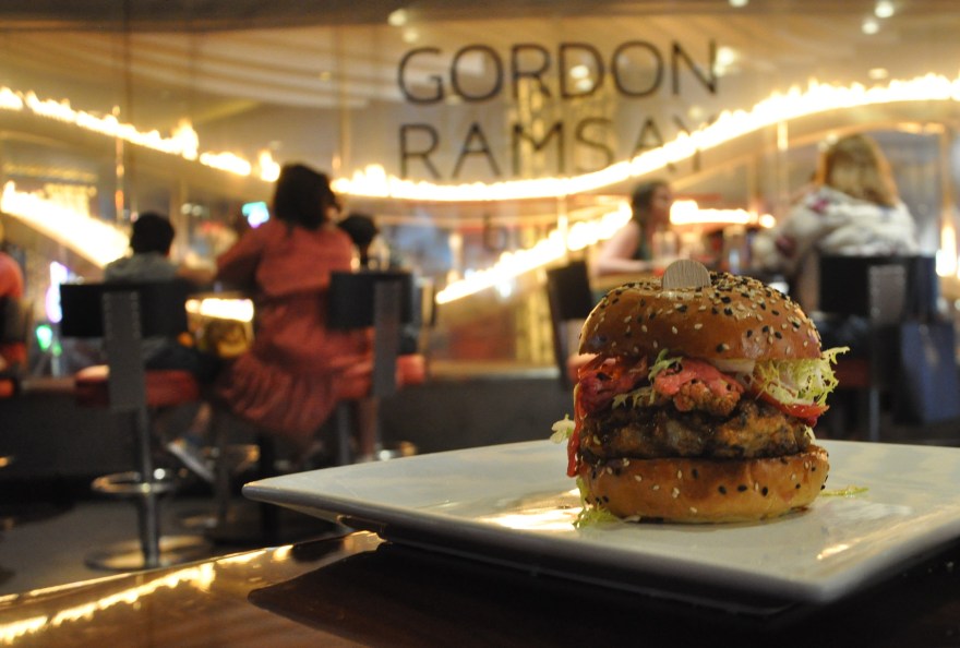 014_A_Ramsay Burger