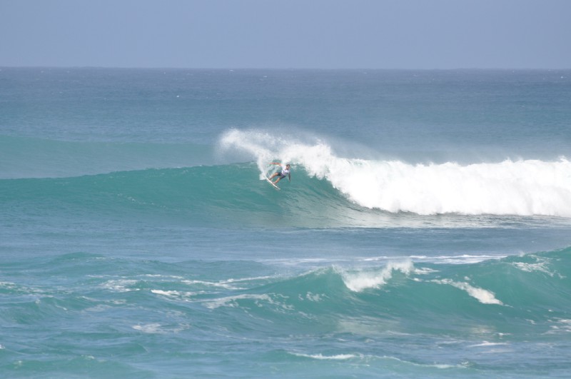 Oahu_North Shore surfing_CT Shier